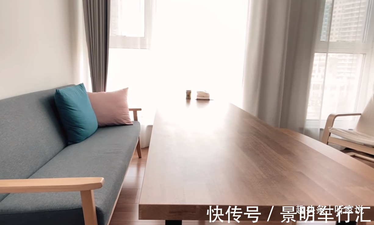 厨房|母女二人住进空无一物的家里，坚持每日收拾，极简主义生活太干净