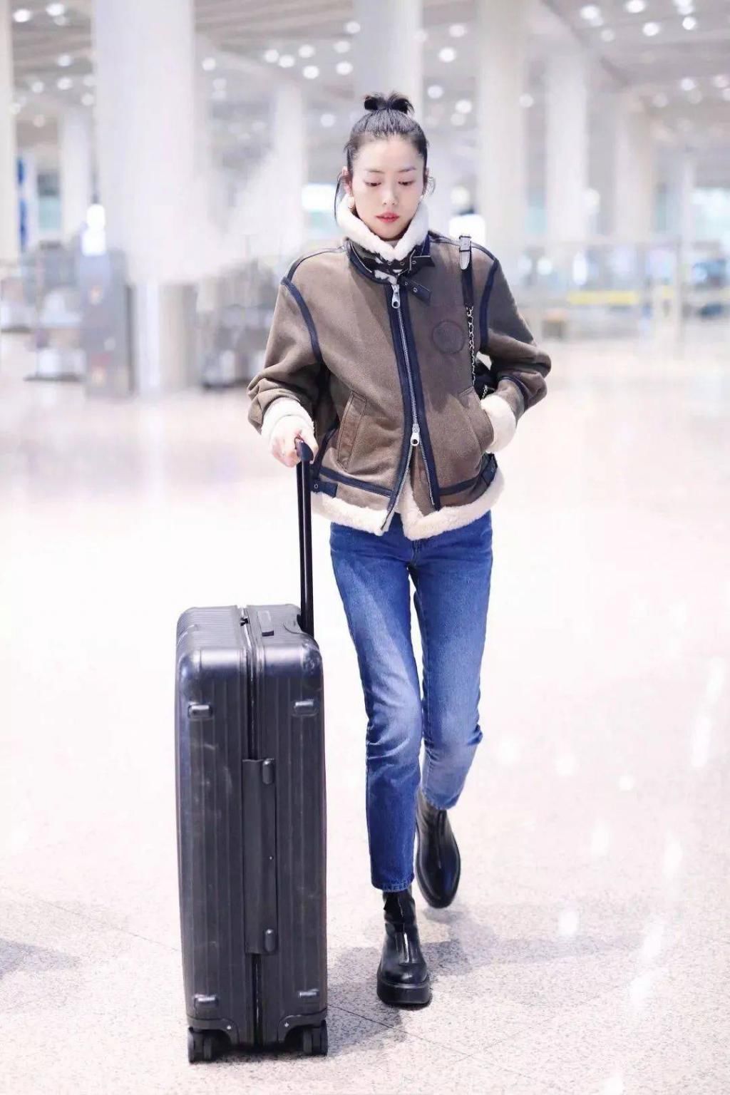 羽绒服|冬天学刘雯这么穿,保暖又时尚!