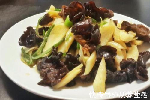 木耳多糖|秋天来了,木耳和以下食物一起炒,常做给家人吃,排出体内毒素