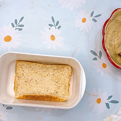 低脂酸奶吐司慕斯甜品