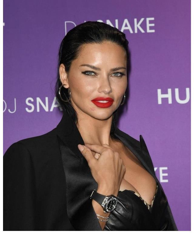 w阿德瑞娜·利瑪(Adriana Lima)參加Hublot x DJ Snake Watch巴黎發布會