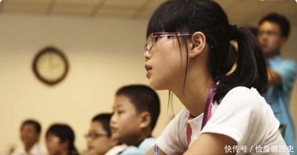 洋洋妈|身上有这5个表现的孩子,上学后多半是“学霸”,你家占了几个