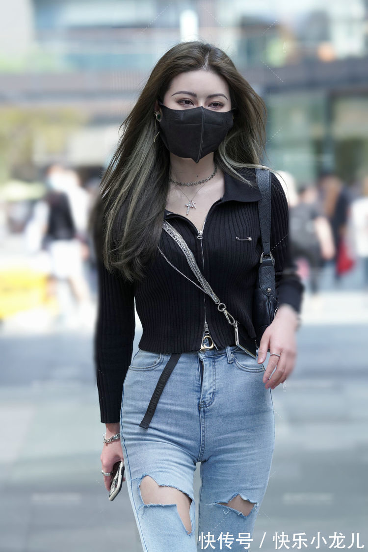 v领 穿来穿去,还是简约大方的气质穿搭最日常,舒适温柔不挑人