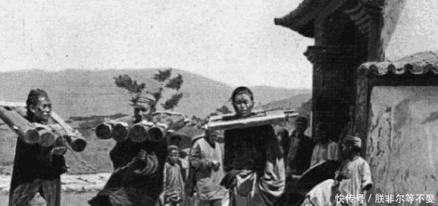 逃跑|古代诛九族是哪九族,为何被判刑后家人为何等死都不逃跑