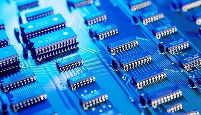 拓扑|拒绝美国高薪诱惑,半导体天才决心回国立志做好“中国芯”