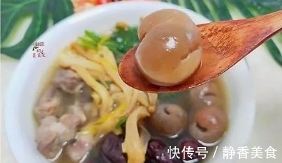 红枣|失眠最怕这道汤,隔2天喝1碗,一觉睡到自然醒,想睡不着都难