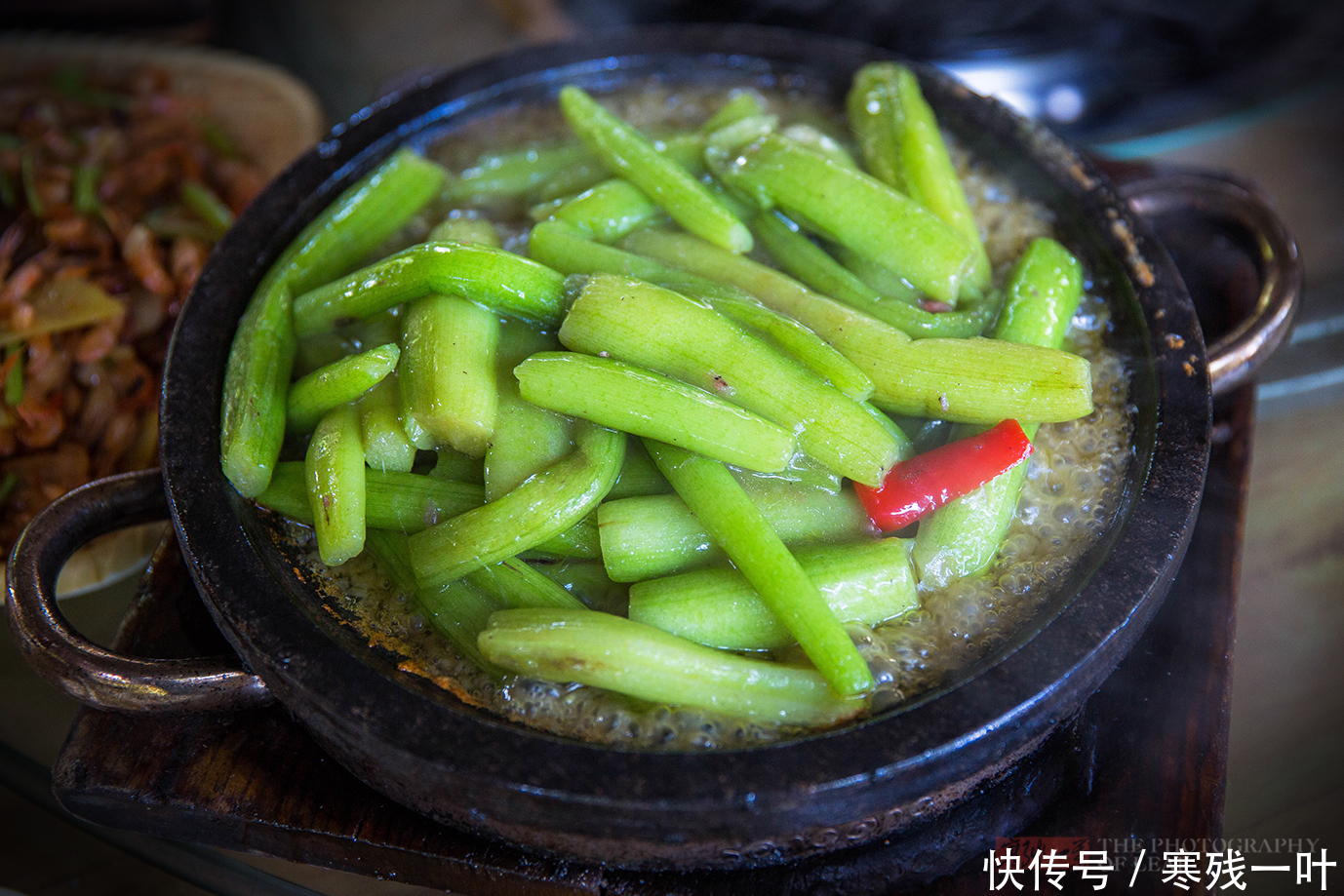 海南|海南特色网红农家菜,一桌十二道菜1200元,你觉得怎么样?