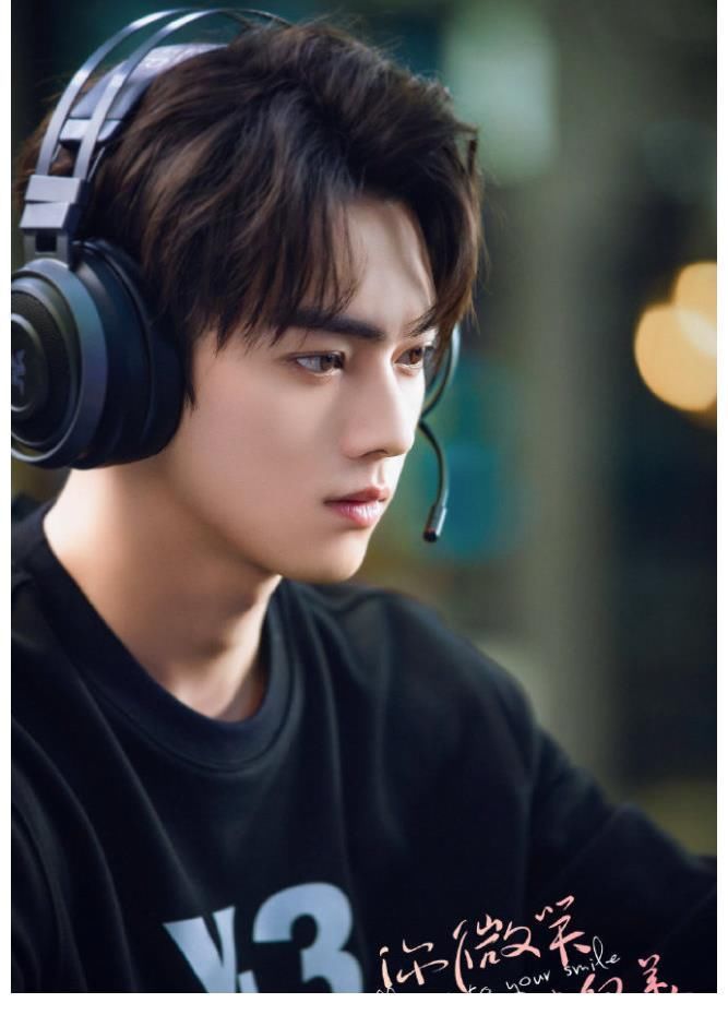 電競?cè)程瀟主演的《你微笑時很美》豆瓣3.0,遭群嘲,呼吁大家謹(jǐn)慎評價