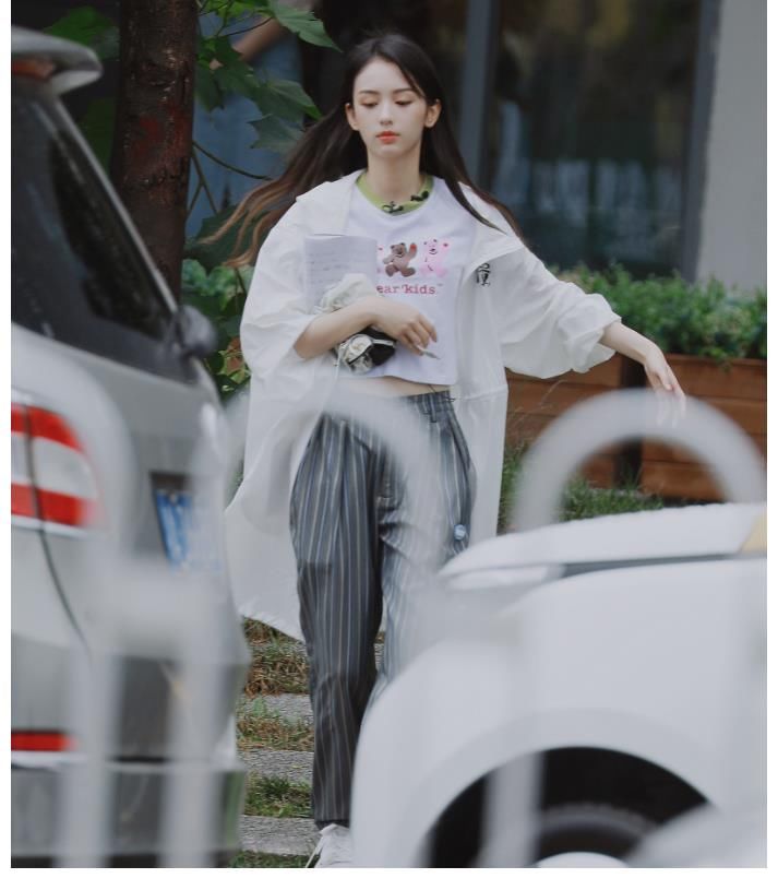 娛樂圈|《中餐廳5》新路透，周也美到犯規，姚安娜體格子比丁真還大