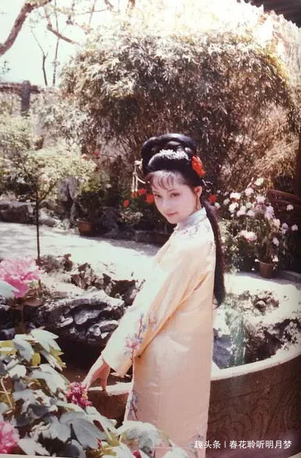 金簪@红楼梦判词“金簪雪里埋”的真实含义,薛宝钗比黛玉的结局更苦