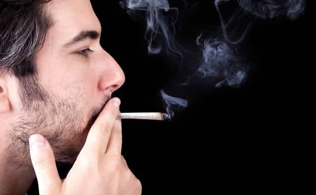 糖尿病总是静悄悄的,医生忠告,晚上坚持四个少,血糖才会更好