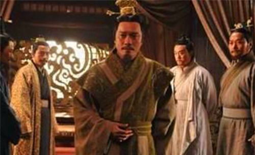 雍姬|父亲和丈夫必须死一个，怎么选？她用一句话解决，从此诞生一成语