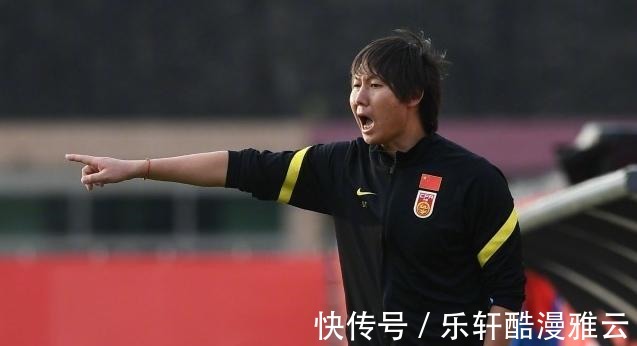 李霄鹏|国足最新大名单惹争议!李铁曾出现的失误,在李霄鹏身上再次发生