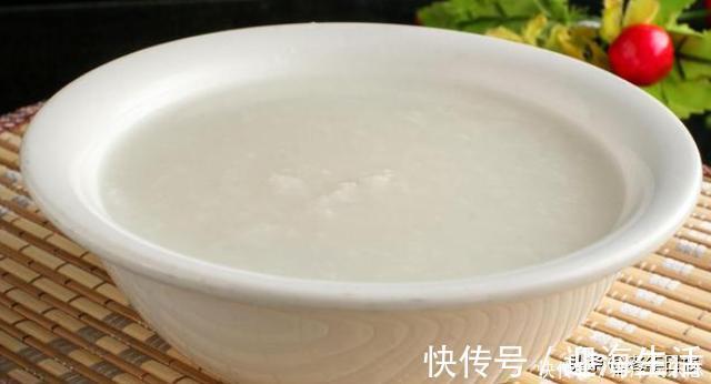 消化吸收|胰岛素的“加速器”被找到,不是苦瓜,糖友多吃,或可让血糖稳定