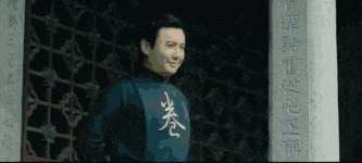 |搞笑GIF: 佟丽娅的“双层奶”引热议, 摄影师: 这到底是穿没穿啊