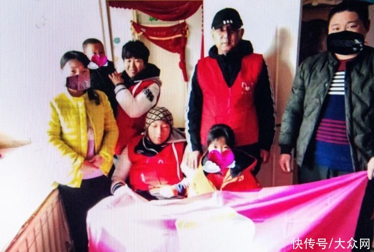 孩子|18年陪伴，撑起脑瘫孩子读书梦