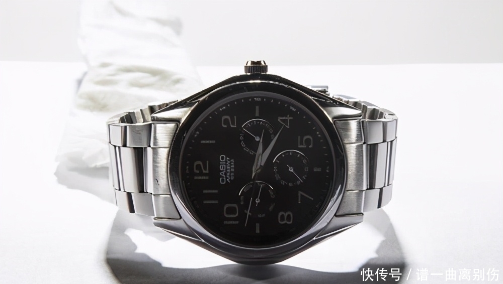 替代|手机的存在,替代了哪些物品?