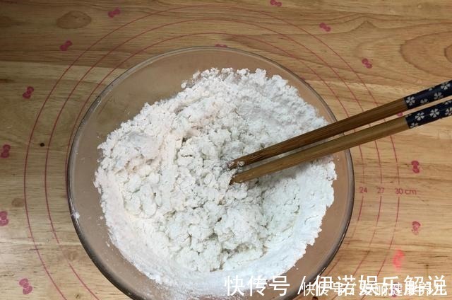 黄豆粉|自从学会糯米粉这做法,女儿三天两头要吃,香甜软糯,越吃越过瘾