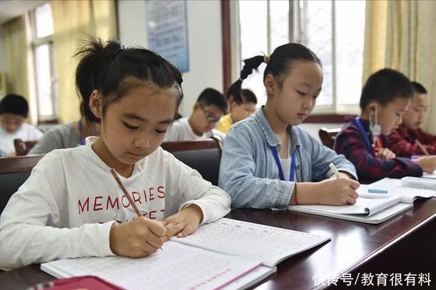 学霸|高考出现的“神仙卷面”，老师不忍扣分，实例证明书写的重要性