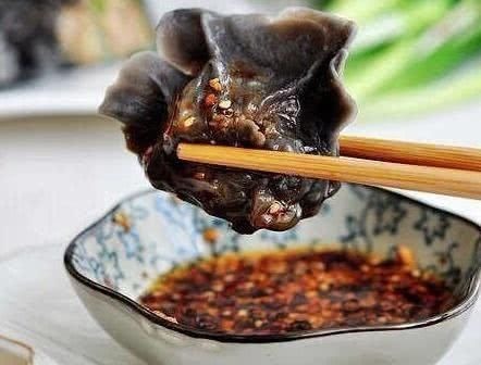 入冬后包饺子就用它,比萝卜韭菜鲜,再贵也要买,我家一周吃4次!