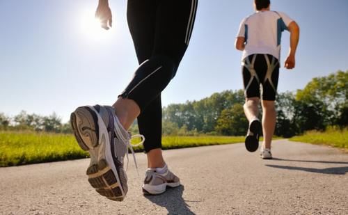 血糖升高|2021新血糖标准已公布，3.9~6.1已是过去式，你的血糖是否达标？