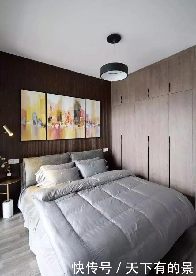 咖色|参观他的简约风二居,进门就被玄关吸睛了,低调奢华有个性,晒晒
