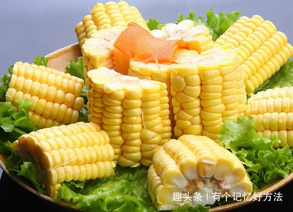 玉米|玉米和它是“天然夫妻”每天一吃,皱纹雀斑淡了睡眠也好了!贼好