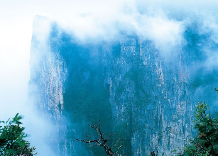 神秘|古籍中意外发现先秦时期鬼谷洞的神秘踪迹,那里到底隐藏什么秘密