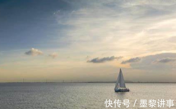 除夕之夜#最经典的10首新年诗篇排行榜,《次北固山下》仅第二,哪首第一?