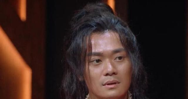 话题|他们连话题、咖位都要争,你们什么都不争真的好吗