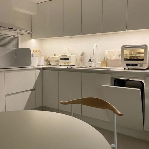 人心情|一个人的极简生活!98平的小房被她布置成精致小窝,引上千人围观