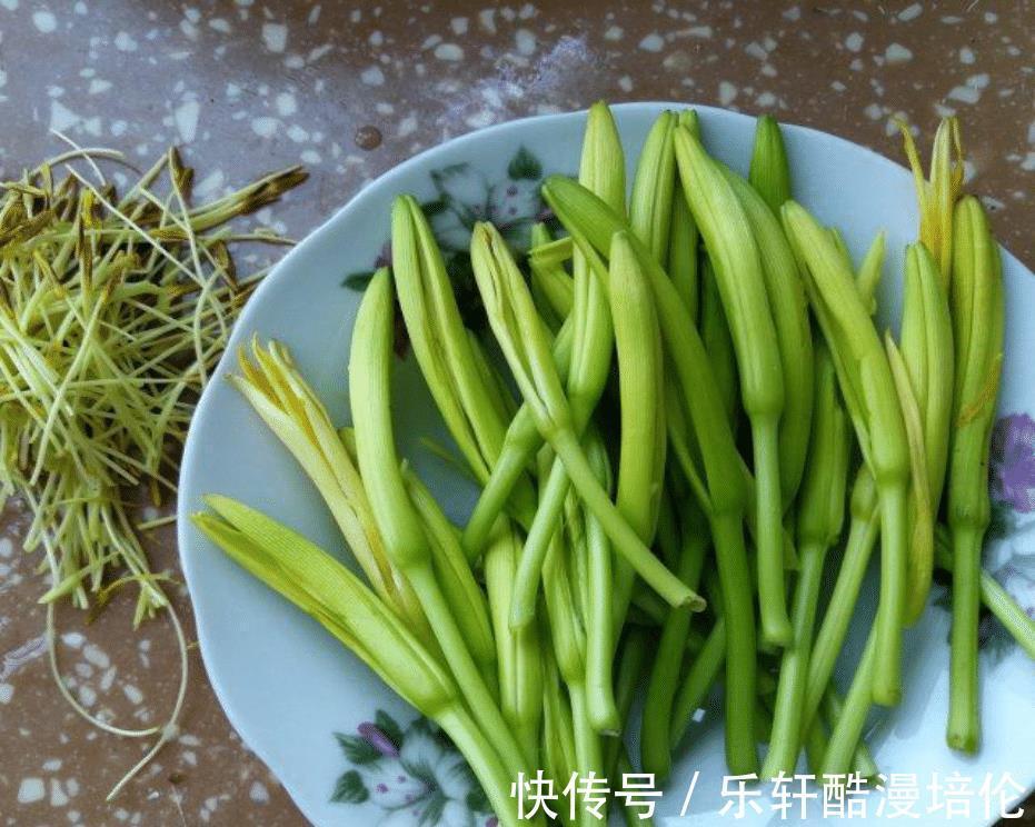 黑木耳|失眠最怕吃“这道菜”，每周吃2次，养心安神，失眠也好了！