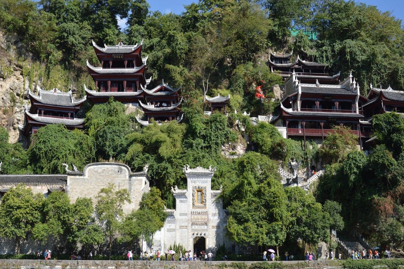 【带父母自驾5日】多彩贵州，醉美黔东南-镇远、西江、荔波自驾游