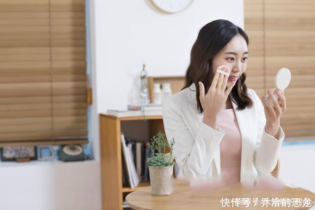 越老越有气质的女人,一般都会坚持这5个习惯,有一个就很迷人