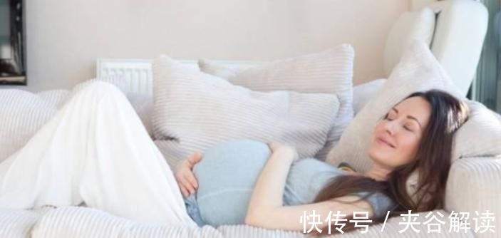 妈妈|孕肚不能乱抚摸,这三个时期“摸肚”很危险,管住你的手千万别碰