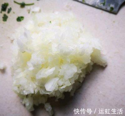 元气满满|又是一个周一,特色烤冷面开启元气满满的一天