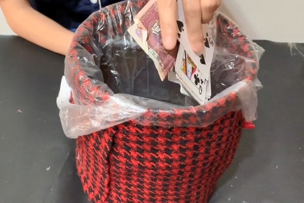 旧饮用水桶别当废品卖掉,放家里特别“值钱”,快回家找出来吧!