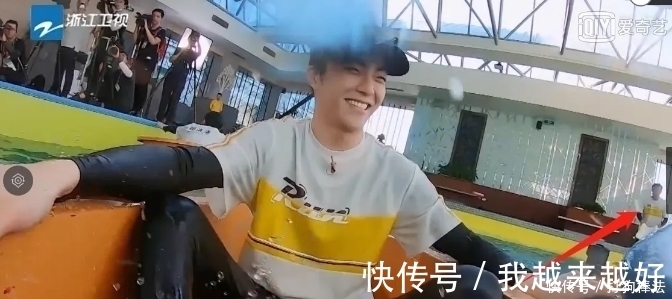 蒋依依生理期录制跑男,你有注意郑凯的动作吗网友活该你被宠