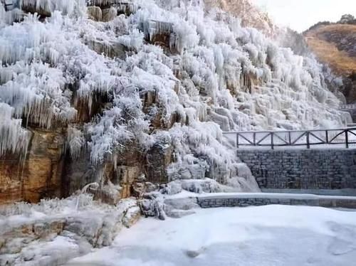 老年|这是什么神仙颜值！冷空气之后，来潍坊邂逅冰雪世界吧！