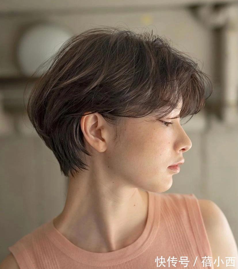 美女 有了这6款发型,想不出众都难,御姐范,辣妹风,温柔感随你挑!