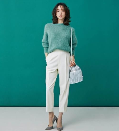春天穿“绿色”火了,看2种色系,4个配色的百变造型,会穿就美