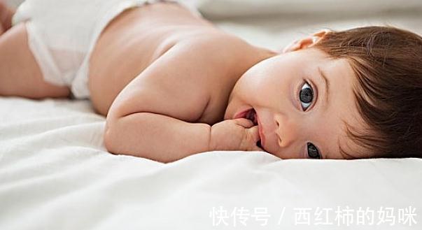 牙龈红肿|宝宝这些异常表现,是小牙要萌出的预兆,出牙规律都在这了