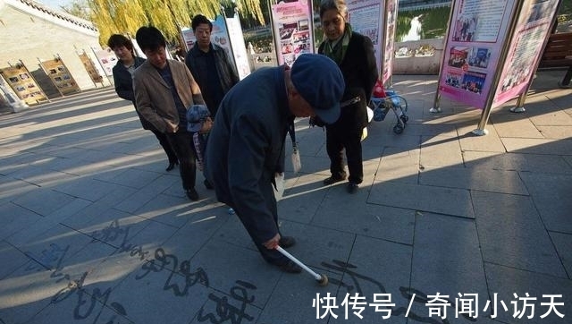 陀螺|欧洲姑娘来中国念书，晨跑时十分困惑：为何当地男性都这样健身？