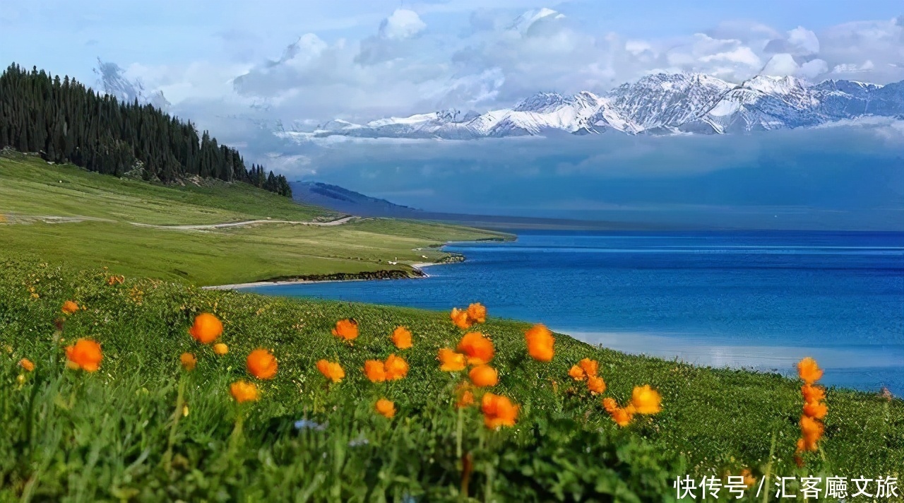 翻雪山穿沙漠，流连异域小镇，寻访新疆烂漫“花火”