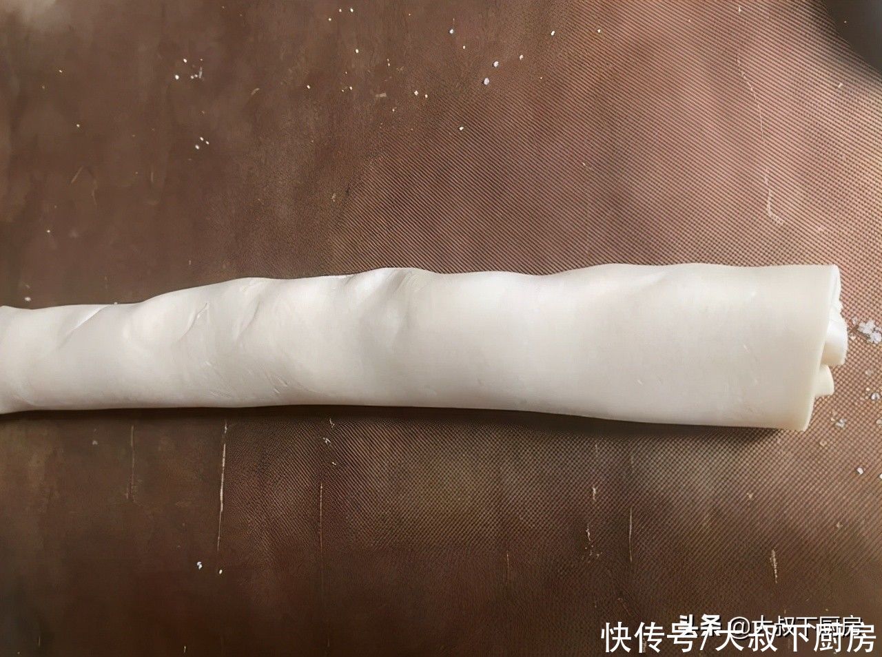 芋头|涮嘴小零食！大叔教你蝴蝶一口酥，简单易上手，好看又好吃