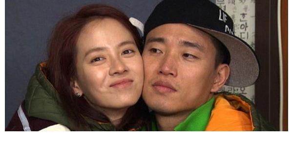 见金宣虎崩毁感慨！节目零丑闻只有《RM》4成员退出原因粉丝服了