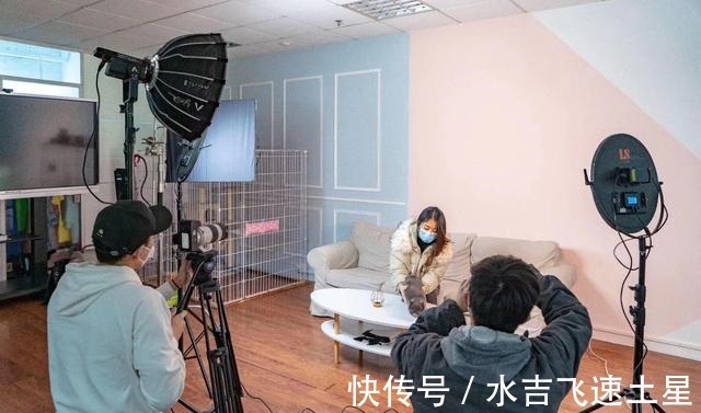 先生|半吨先生假吃被骂,姜涛夫妻炒作被封,他们是对公众的公然愚弄!