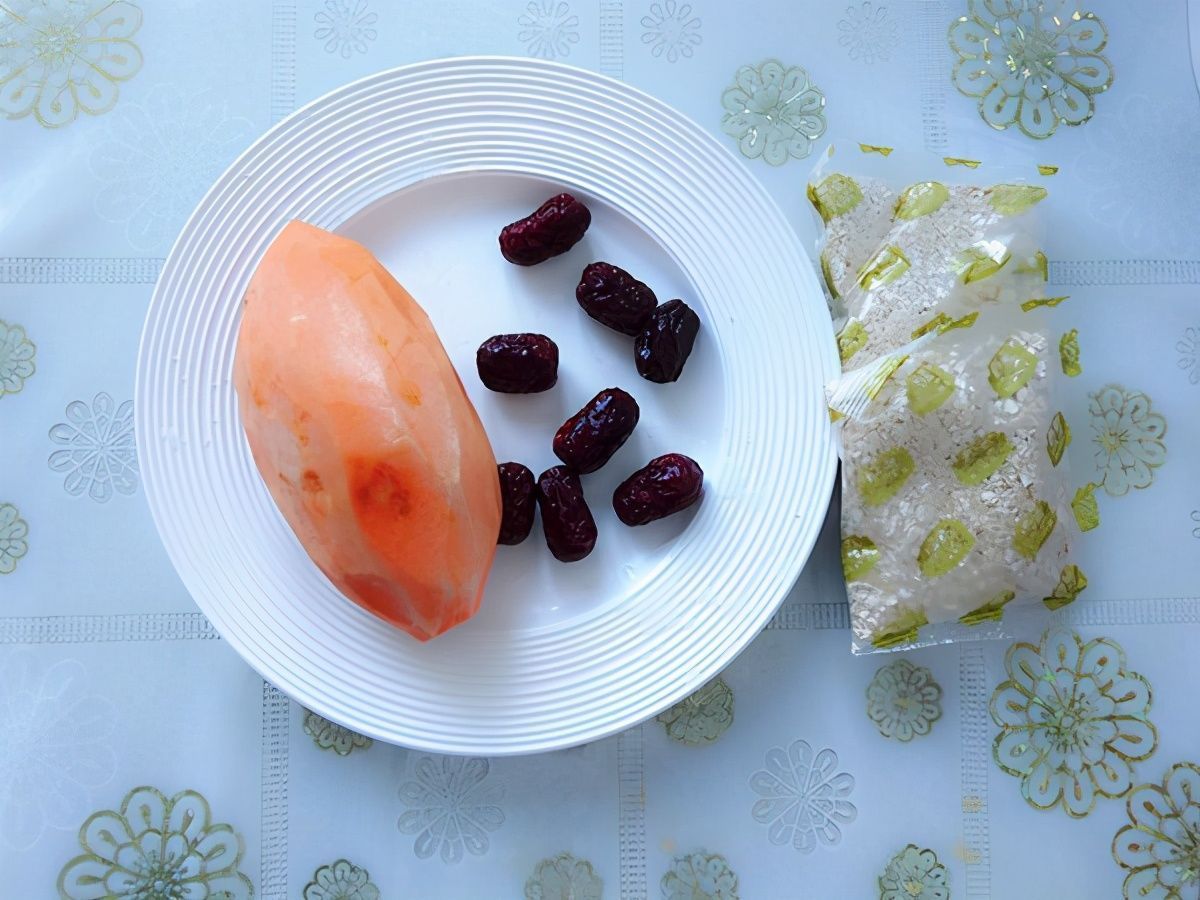 燕麦和它一起喝，堪称“美容圣品”，皮肤细腻补气血，女人要多喝