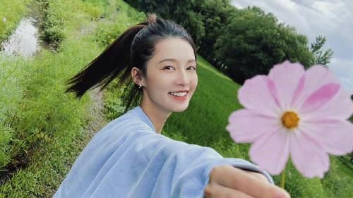 秋风|任嘉伦李沁空降横店影视城,嘉人沁影:期待《请君》,期待陆炎于登登