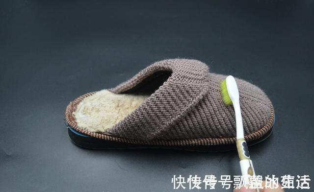 晾晒|不管棉拖有多脏,试试这个方法,不用水洗不用晾晒,棉拖立马干净